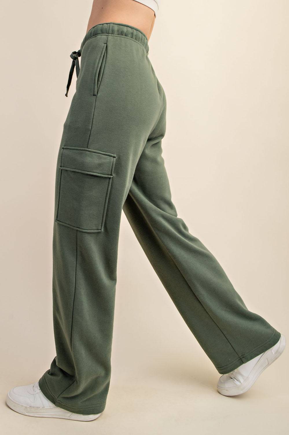 Straight Cargo Sweatpant - Hype Up