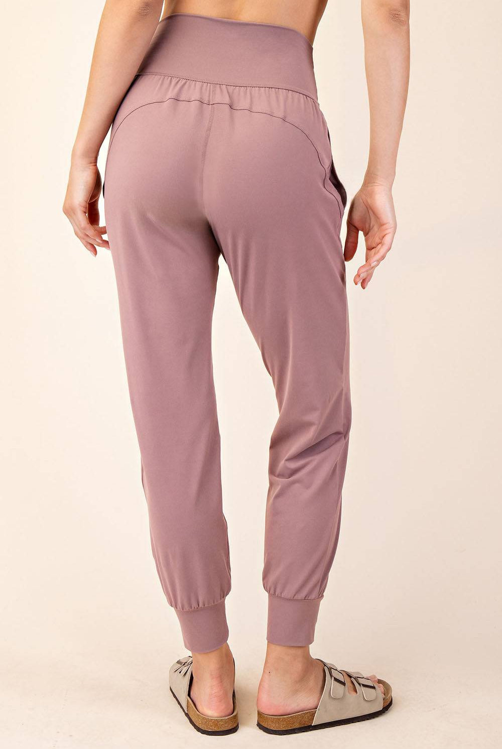 Basic Joggers With Pocket - Hype Up