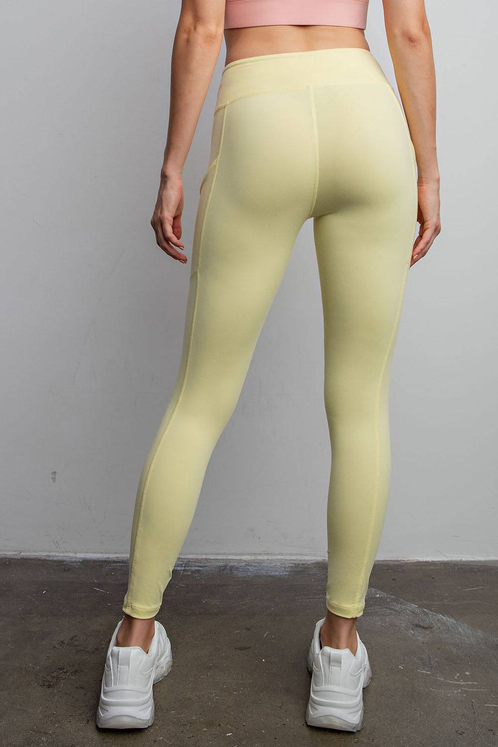 Basic Leggings With Pocket - Hype Up