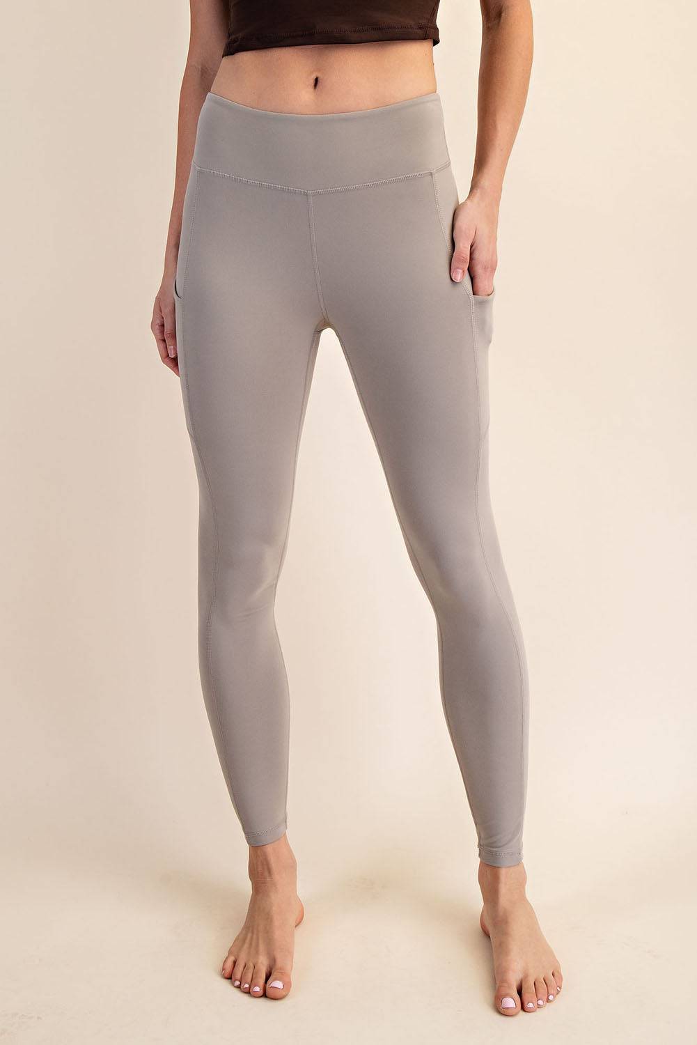 Basic Leggings With Pocket - Hype Up