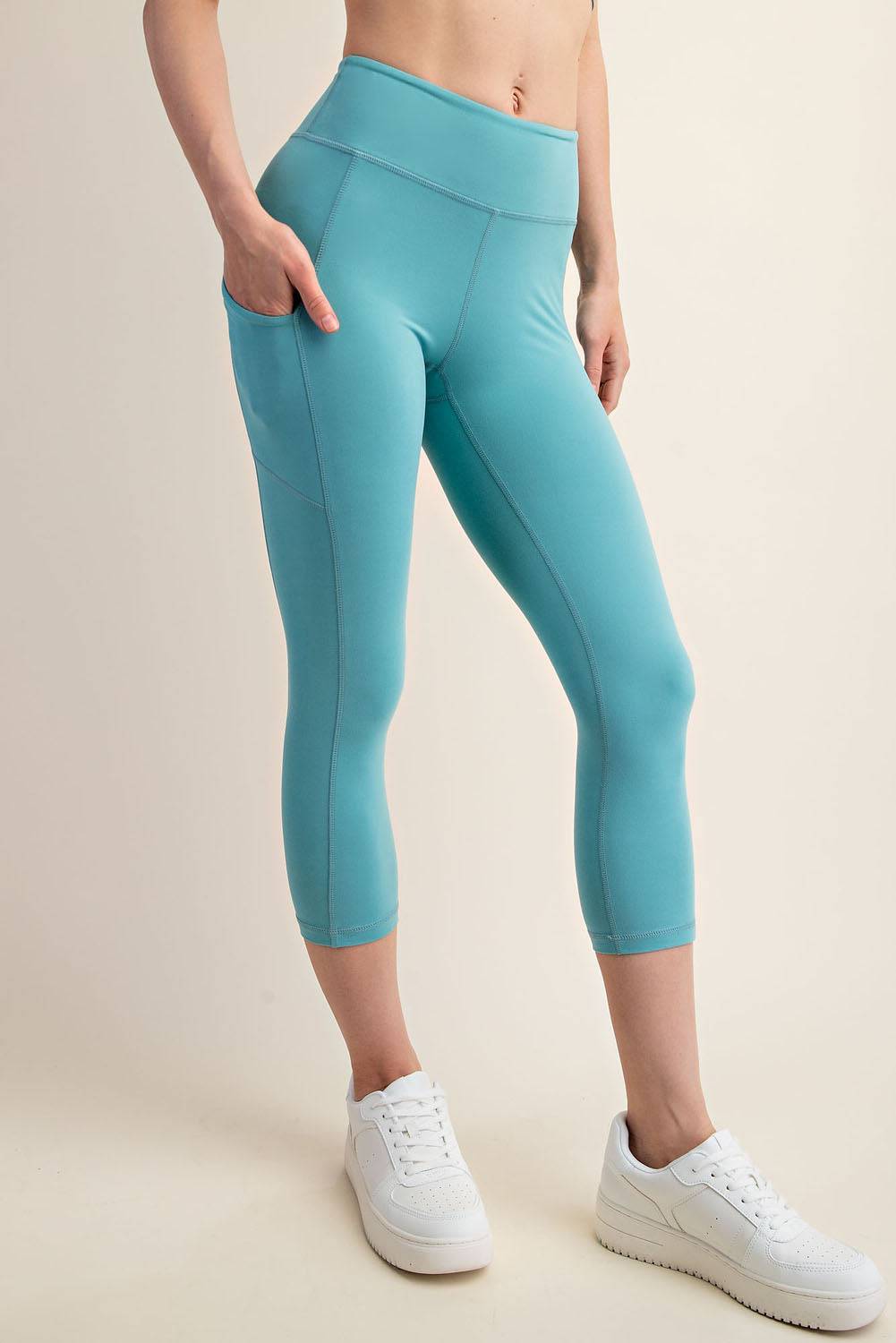 Capri Yoga Leggings With Pocket - Hype Up