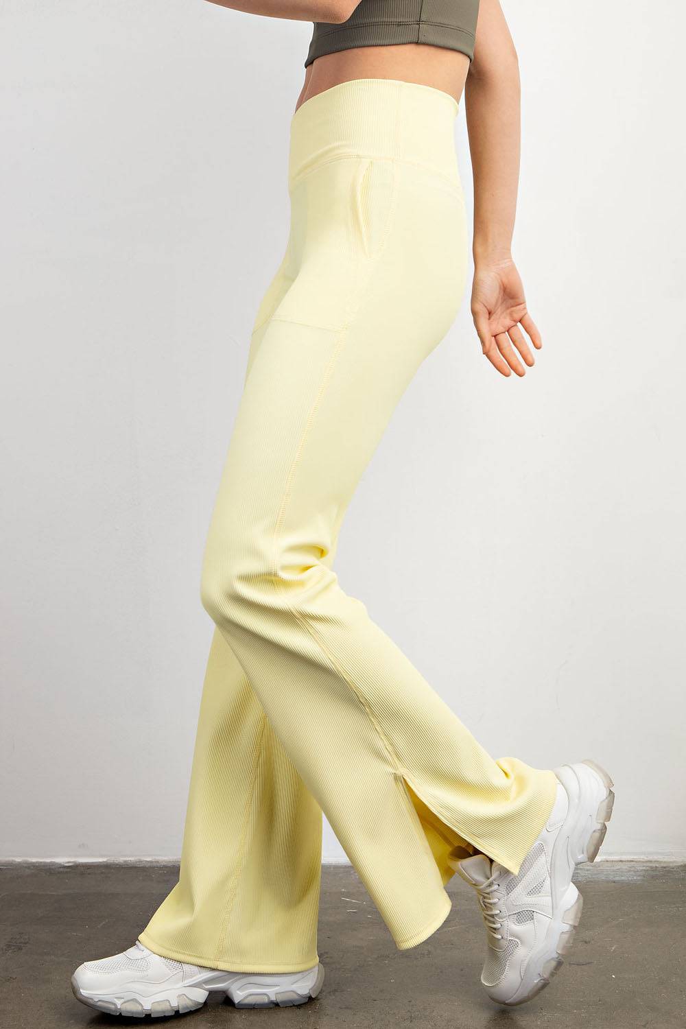 Nylon Rib V-waist Flare Leggings - Hype Up